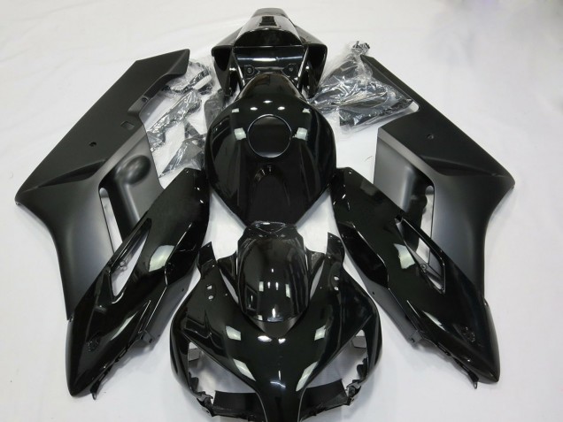 2004-2005 Noir Mat & Brillant CBR1000RR Carénage 2004-2005 Noir Mat & Brillant CBR1000RR Carénage