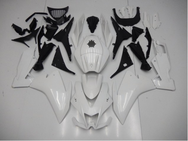 2012-2015 Blanc Brillant RS4 50 Carénage